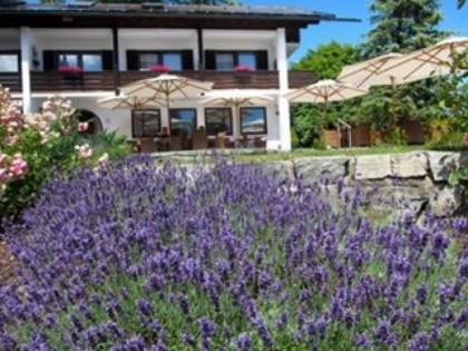 Foto: G&amp;auml;stehaus und Caf&amp;eacute; SEEHOF